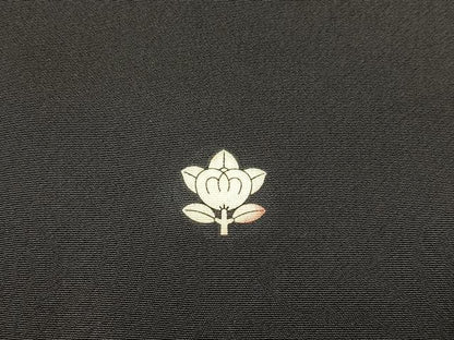 平和屋着物■豪華黒留袖 駒刺繍 地紙重ね飛鶴花文 暈し染め 金彩 正絹 逸品 BAAX5503mz