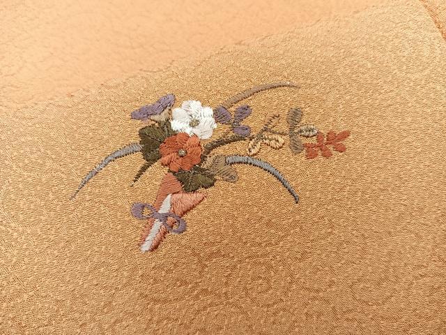平和屋着物■上質な色無地　刺繍　ワンポイント　草花文　狐色　正絹　逸品　BAAX5530mz