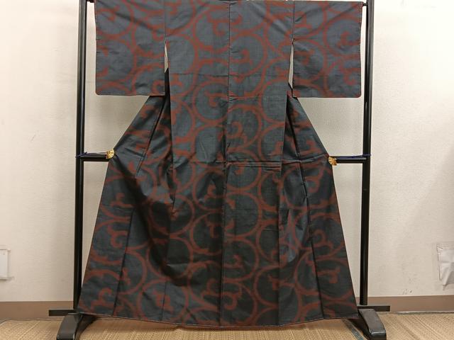 平和屋着物■本場大島紬 7マルキ 幾何学文様 正絹 逸品 未使用 BAAX5549mz