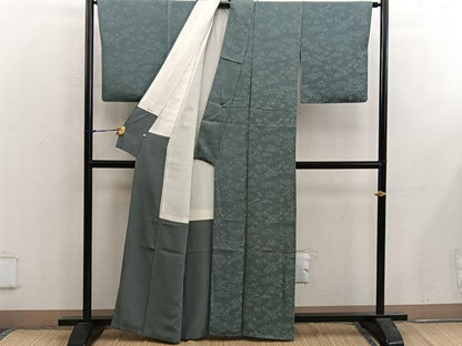 平和屋着物■上質な色無地　舞蝶花地紋　岩井茶色　高島屋扱い　正絹　逸品　BAAX5563mz