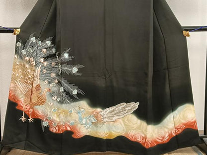 平和屋着物■豪華黒留袖 総刺繍 孔雀 暈し染め 金糸 正絹 逸品 BAAX5579mz