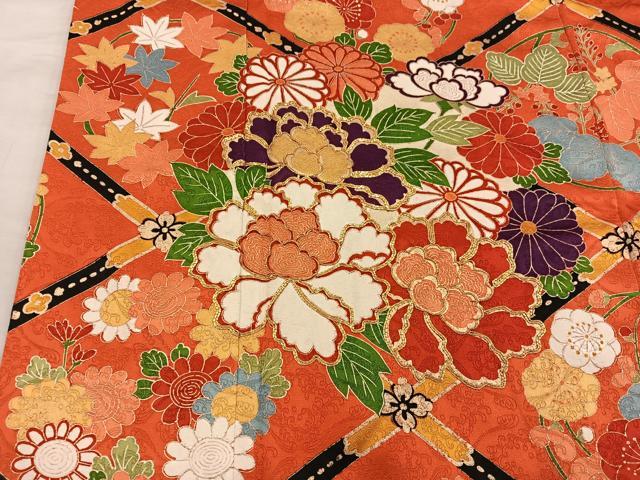 平和屋着物■豪華振袖　駒刺繍　牡丹花文　金彩　正絹　逸品　BAAX5661mz