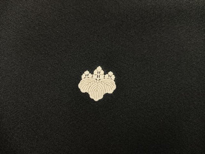 平和屋着物■豪華黒留袖　刺繍　飛鶴花文　金銀糸　正絹　逸品　BAAX5667mz