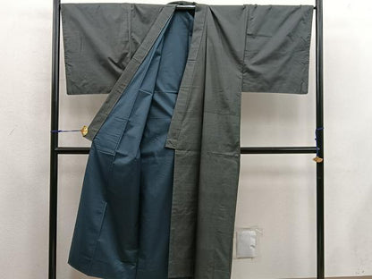 平和屋着物●男性　本場大島紬　アンサンブル　襦袢セット　100亀甲　総詰め　正絹　逸品　BAAX5696mz