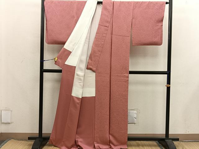 平和屋着物●上質な色無地　辻が花地紋　珊瑚朱色　正絹　逸品　未使用　BAAX5709mz