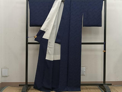 平和屋着物●上質な色無地　色紙重ね地紋　黒紅色　正絹　逸品　BAAX5715mz