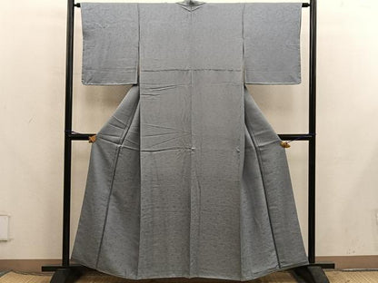 平和屋着物●上質な色無地　草花地紋　山鳩色　さが美扱い　正絹　逸品　未使用　BAAX5728mz