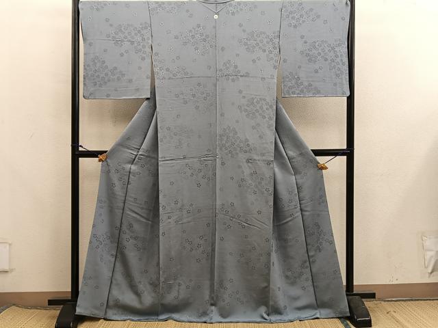 平和屋着物●上質な色無地　舞花地紋　湊鼠色　正絹　逸品　BAAX5731mz