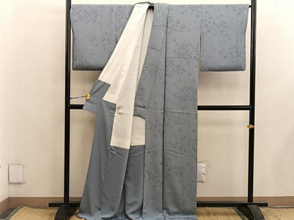 平和屋着物●上質な色無地　舞花地紋　湊鼠色　正絹　逸品　BAAX5731mz