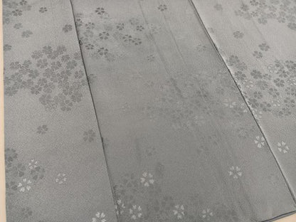 平和屋着物●上質な色無地　舞花地紋　湊鼠色　正絹　逸品　BAAX5731mz