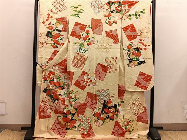 平和屋着物■豪華振袖　駒刺繍　色紙重ね菊花文　金彩　正絹　逸品　BAAX5780mz