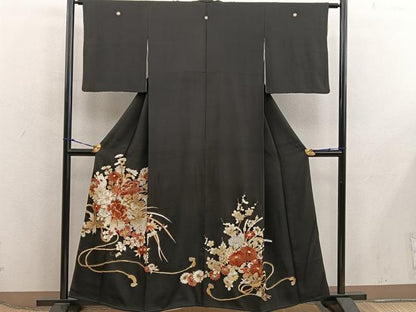 平和屋着物■豪華黒留袖　刺繍　草花文　金銀糸　正絹　逸品　BAAX5819mz