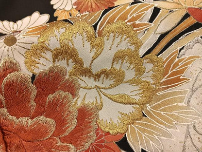 平和屋着物■豪華黒留袖　刺繍　草花文　金銀糸　正絹　逸品　BAAX5819mz