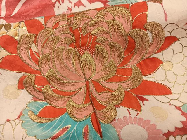 平和屋着物■豪華振袖　刺繍　菊花文　金彩　正絹　逸品　BAAX5836mz