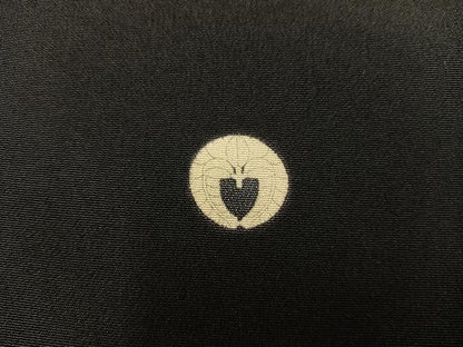 平和屋着物■豪華黒留袖　駒刺繍　花鳥文　暈し染め　金彩　正絹　逸品　BAAX5839mz