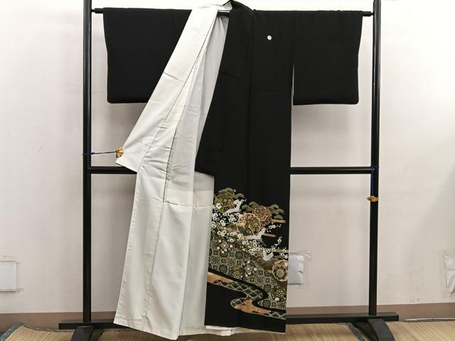 平和屋着物■豪華黒留袖　駒刺繍　雪輪飛鶴花文　暈し染め　金彩　正絹　逸品　BAAX5868mz