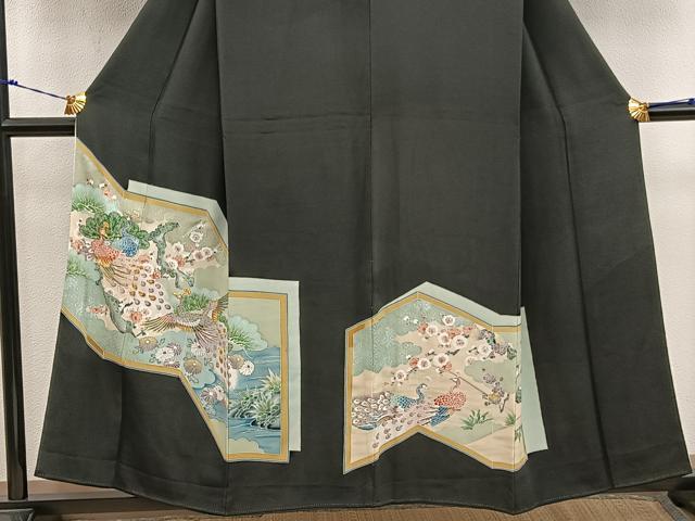 平和屋着物■豪華黒留袖　駒刺繍　孔雀花文　正絹　逸品　BAAX5915mz
