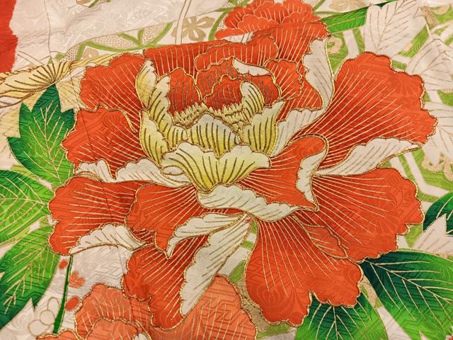 平和屋着物■豪華振袖　駒刺繍　絞り　草花文　金彩　正絹　逸品　BAAX5936mz