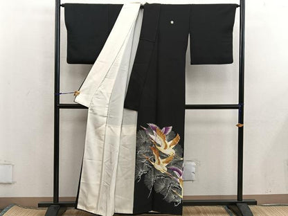 平和屋着物■豪華黒留袖　駒刺繍　飛鶴文　金彩　正絹　逸品　BAAX5951mz