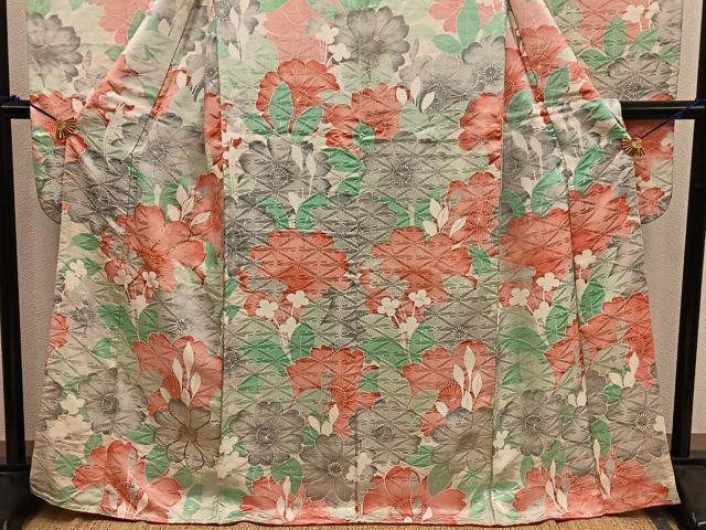 平和屋着物■豪華振袖　駒刺繍　舞桜花文　正絹　逸品　BAAX5961mz