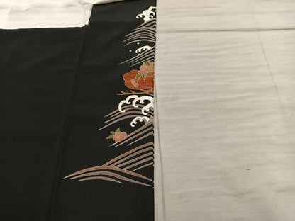 平和屋着物■豪華　黒留袖　駒刺繍　鴛鴦亀甲花文　暈し染め　金彩　正絹　逸品　BAAX5967mz