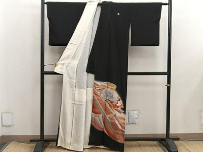 平和屋着物■豪華黒留袖　駒刺繍　萬寿染　地紙孔雀花文　暈し染め　金彩　正絹　逸品　BAAX5979mz