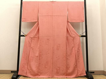 平和屋着物●上質な色無地　花蝶地紋　甚三紅色　正絹　逸品　BAAX6170hj