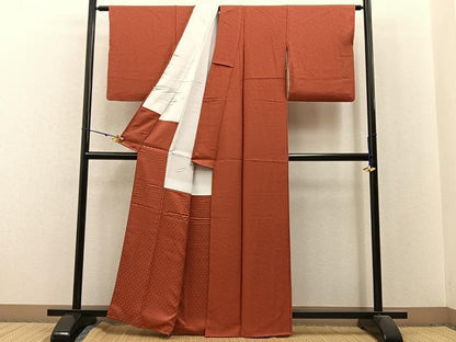平和屋着物●上質な色無地　作家物　花唐草地紋　紅樺色　正絹　逸品　BAAX6172hj