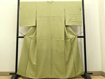 平和屋着物●上質な色無地　籬草花地紋　抹茶色　さが美扱い　正絹　逸品　BAAX6177hj