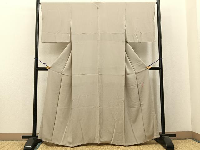 平和屋着物●上質な色無地　作家物　白橡色　鬼しぼ縮緬　正絹　逸品　BAAX6210hj