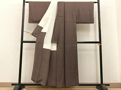 平和屋着物■上質な色無地 雲重ね地紋 銀煤竹色 正絹 逸品 未使用 BAAX6214hj