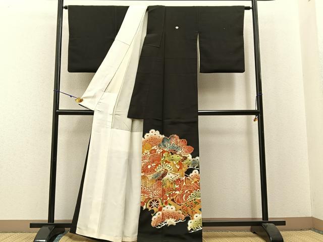 平和屋着物■豪華黒留袖　駒刺繍　鳳凰松花文　金彩　正絹　逸品　BAAX6303hj