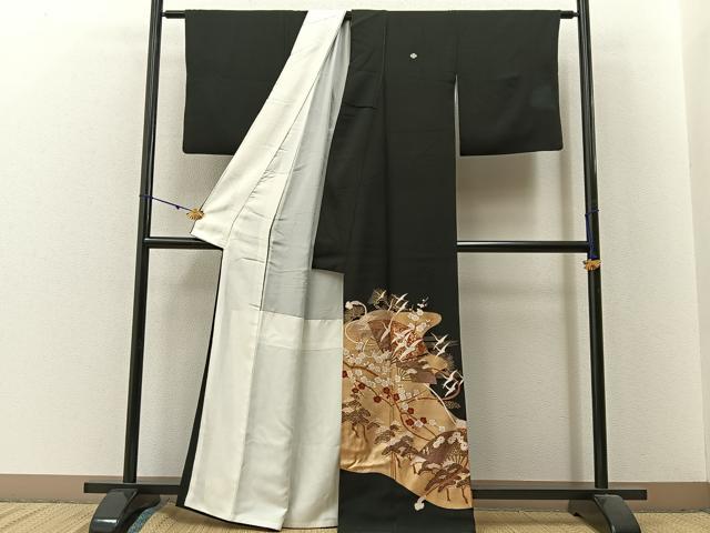 平和屋着物■豪華黒留袖　松竹梅　飛鶴扇面文　金彩　正絹　逸品　BAAX6312hj