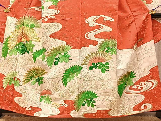 平和屋着物■豪華振袖　駒刺繍　流水裏菊文　金彩　金通し地　正絹　逸品　BAAX6336hj