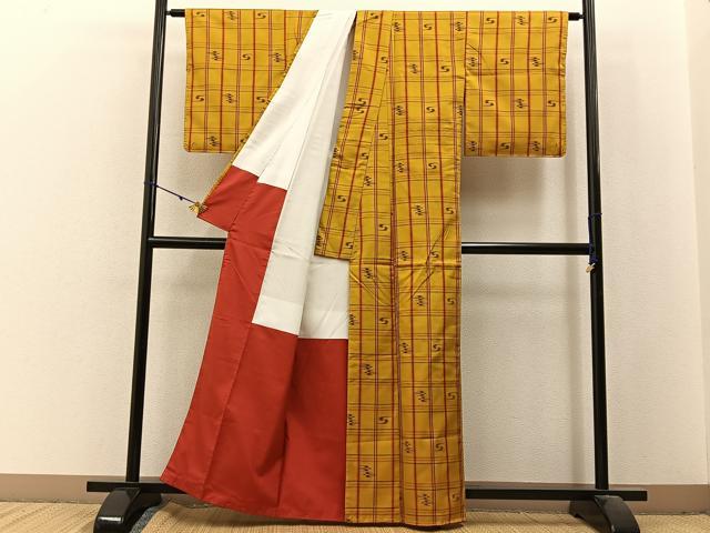 平和屋着物■上質な紬　琉球絣文様　正絹　逸品　未使用　BAAX6358hj