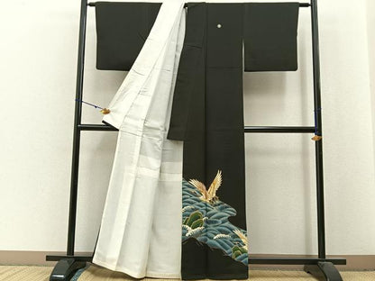 平和屋着物■豪華黒留袖　駒刺繍　飛鶴立波文　金彩　正絹　逸品　BAAX6382hj