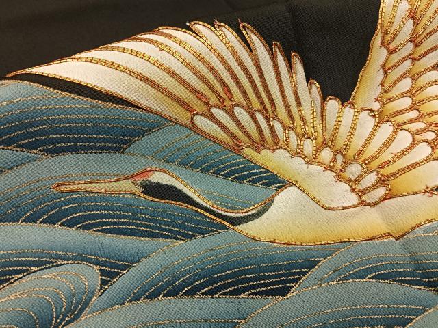 平和屋着物■豪華黒留袖　駒刺繍　飛鶴立波文　金彩　正絹　逸品　BAAX6382hj
