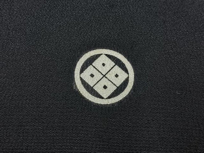 平和屋着物■豪華黒留袖　駒刺繍　飛鶴立波文　金彩　正絹　逸品　BAAX6382hj