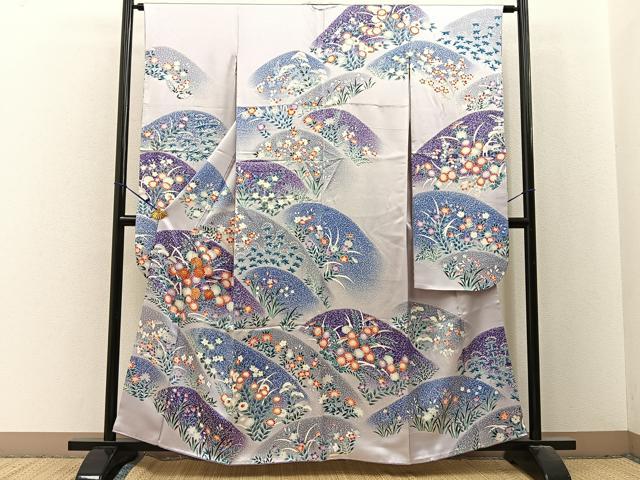 平和屋着物■豪華振袖　駒刺繍　重ね山菊花文　暈し染め　正絹　逸品　BAAX6385hj