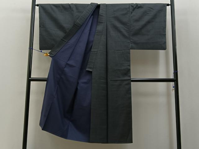 平和屋着物●男性　本場大島紬　アンサンブル　亀甲柄　正絹　逸品　BAAX6415hj