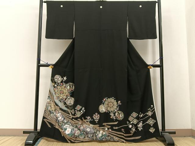 平和屋着物●豪華黒留袖　駒刺繍　正倉院花鳥文　金彩　正絹　逸品　BAAX6474hj