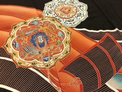 平和屋着物■豪華黒留袖　駒刺繍　鏡裏花鳥文　金彩　正絹　逸品　BAAX6477hj