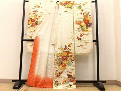平和屋着物■豪華振袖　駒刺繍　松竹梅　流水草花文　金彩　正絹　逸品　BAAX6539hj