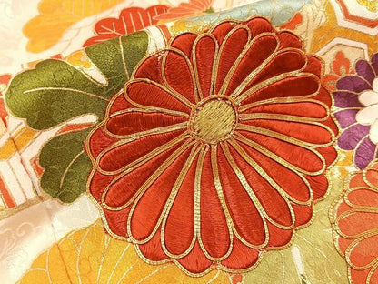 平和屋着物■豪華振袖　駒刺繍　松竹梅　流水草花文　金彩　正絹　逸品　BAAX6539hj