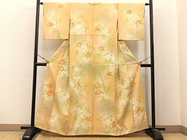 水着/浴衣 平和屋着物○上質な紬 色無地 虫襖色 正絹 逸品