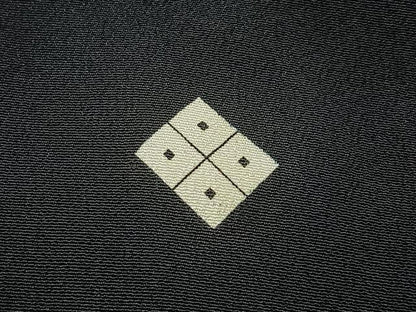 平和屋着物■豪華黒留袖　駒刺繍　束ね熨斗文箱花鳥文　金彩　正絹　逸品　BAAX6651hj