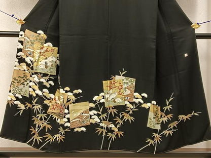 平和屋着物■豪華黒留袖　作家物　駒刺繍　群鶴　松竹梅　金彩　正絹　逸品　BAAX6673hj