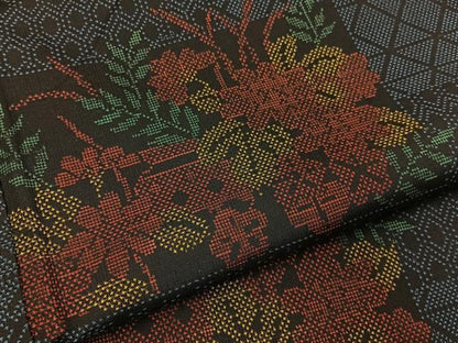 平和屋着物■本場大島紬　7マルキ　横段草花文　正絹　逸品　BAAX6682hj