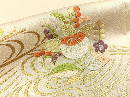 平和屋着物■訪問着　刺繍　流水草花文　金彩　正絹　逸品　BAAX6687hj