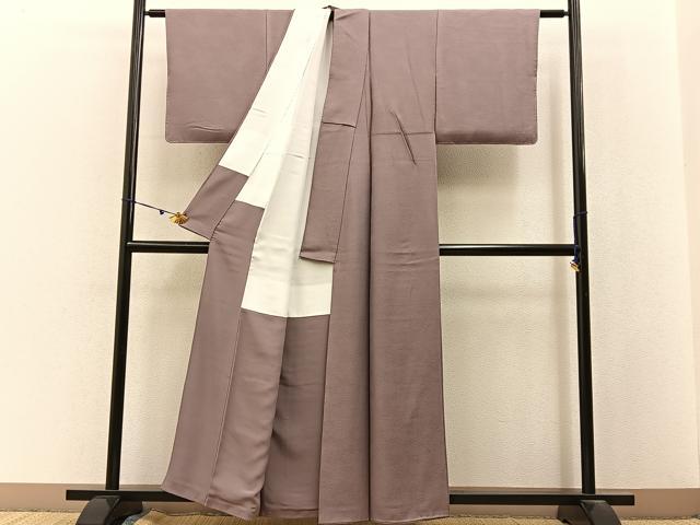 平和屋着物●本加賀友禅作家　押田正義監修　色無地　紗綾形地紋　赤白橡色　正絹　逸品　BAAX6744hj